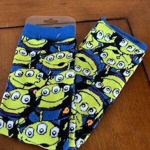 NWT Unisex alien socks